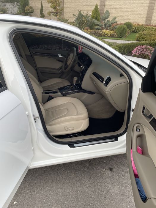 Продам Audi a4 b8