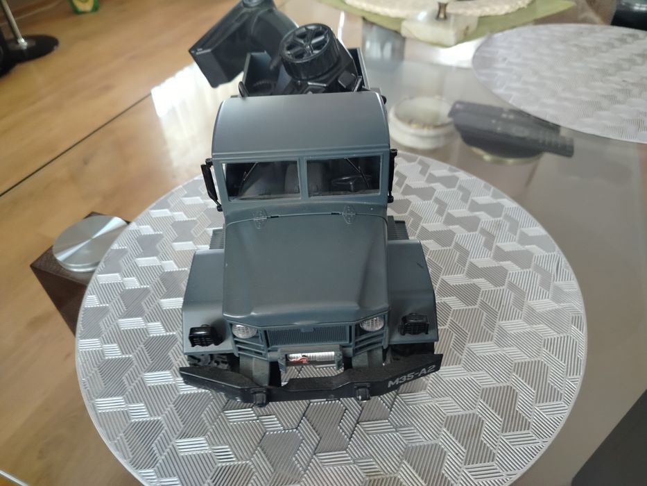 Samochód 4x4 RC zdalnie sterowany