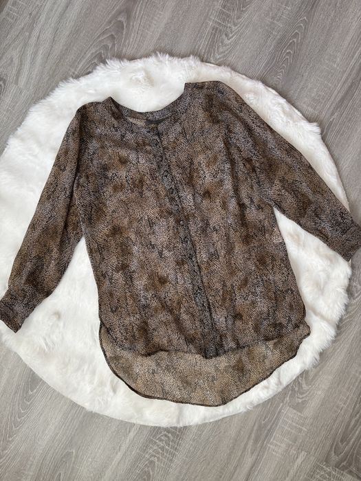 Brązowa koszulowa bluzka zapinana na guziki FRK