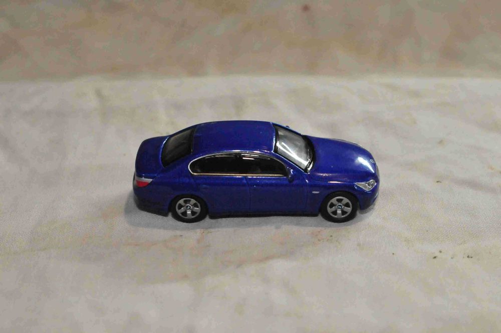 Automóvel BMW 520 (Schucco) HO
