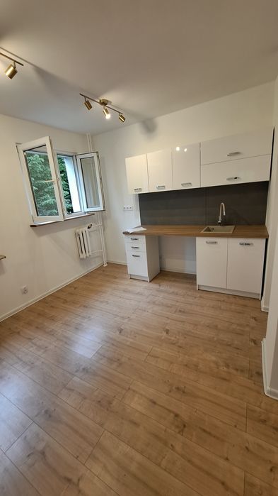 Mieszkanie 34m, dwa pokoje z aneksem, I piętro, balkon ul.Skłodowskiej - Widok 4