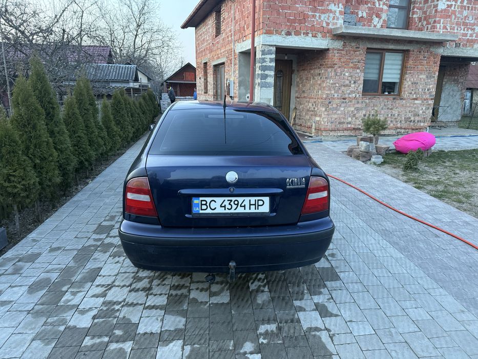 Продам Skoda octavia tur 2000р