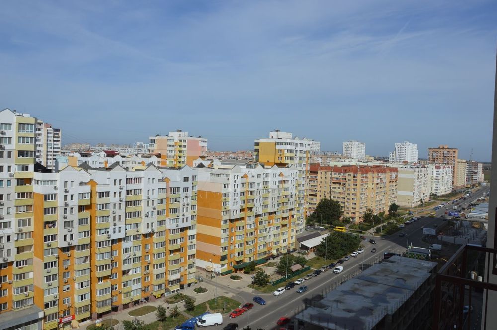 Сдаётся долгосрочно 1 ком квартира Кадор на Сахарова.