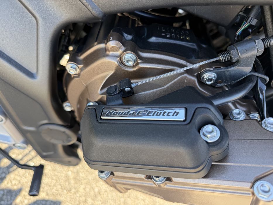 HONDA CB 650 R E-Clutch 2025