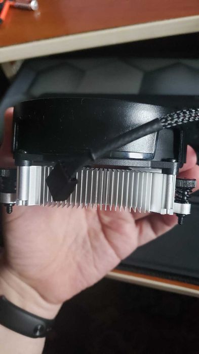 Продам вентилятор для ЦП з радіатором AMD AM4