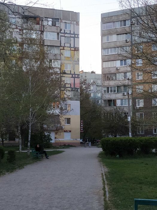Дніпровський район. Правий берег. 9-та лікарня. Подобово. Погодинно