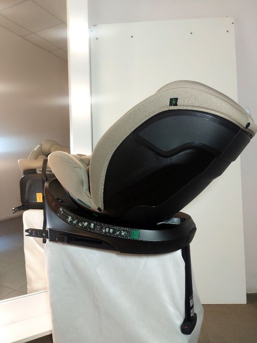 Автокрісло  Carrello Octopus від 0 -36кг Опорна стійка ізофікс поворот