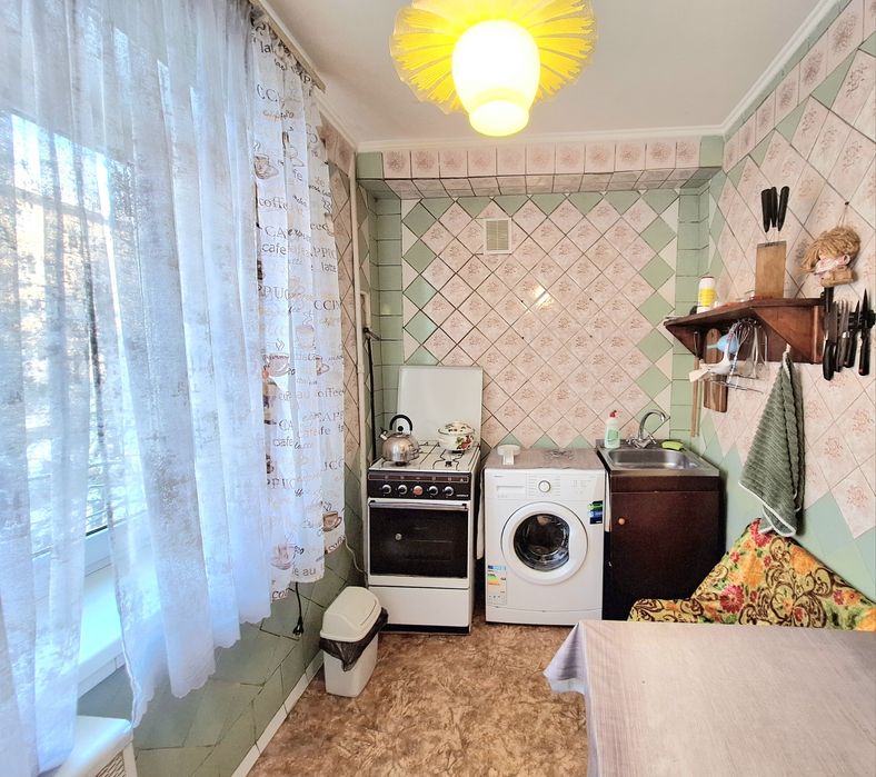 Здам 2К кв, Доманицького, ринок Дніпро!