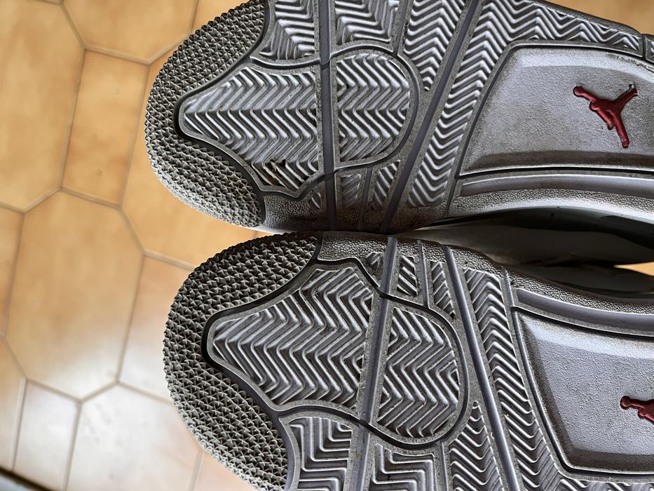 Jordan 4 White Cement