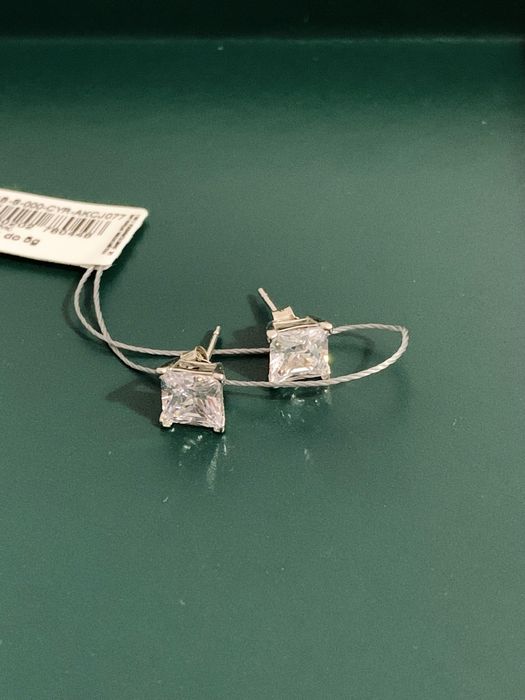 Yes kolczyki srebrne kwadratowe, okazałe cyrkonia 7 mm