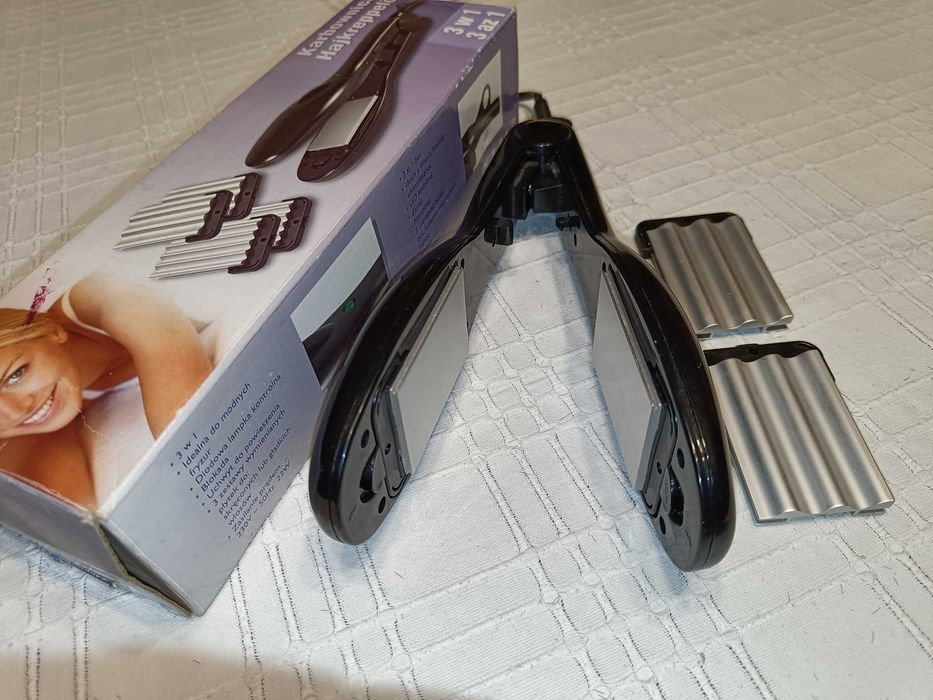 Karbownica do stylizacji włosów 22 [W]