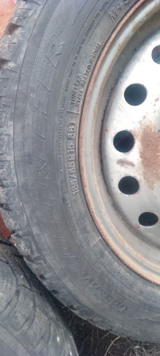 Шини TOYO ice freezer шип R15 185*65