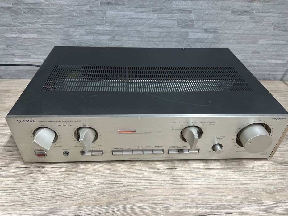 Підсилювач Luxman L-210 (вінтаж, Японія)