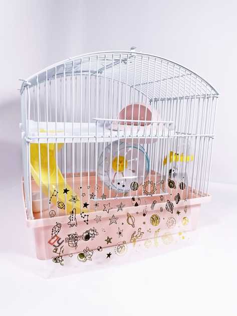 Отличная клетка для хомяка с НЛО домиком. Яркие цвета. Модель AV169.