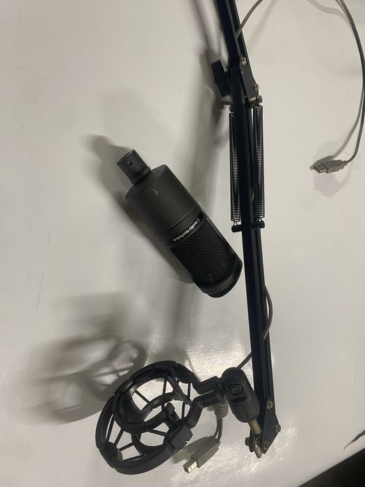 Конденсаторний Мікрофон Audio-Technica AT2020