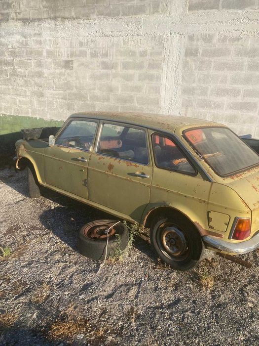 Austin Maxi 1750 de 1972 para recuperar ou peças — photo 2
