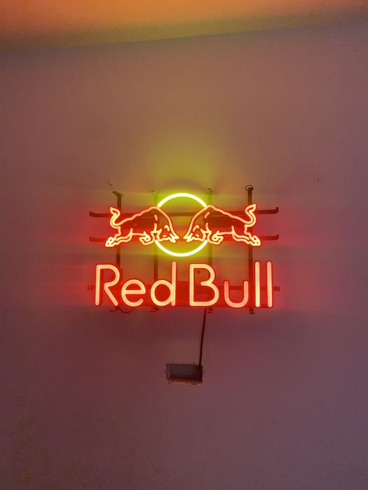 Oryginal Redbull led big