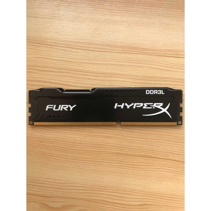 Оперативна пам'ять DDR3L-1600 Kingston (HX316LC10FB/4)