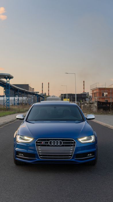 Audi S4 333KM limousine