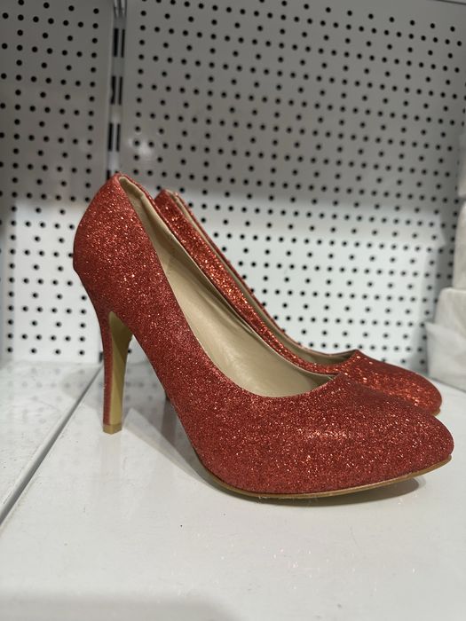 Туфлі 40 розмір нові