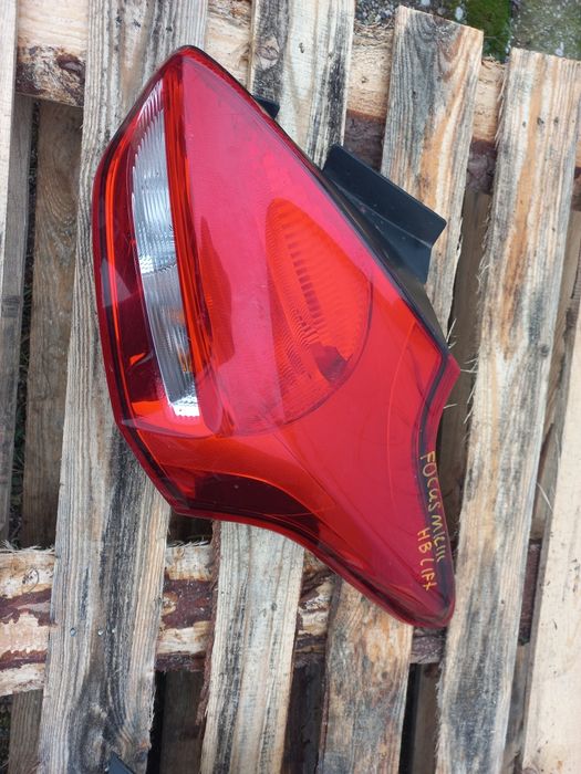 Lampa tył tylna prawa ford Focus mk3 lift hatchback hb