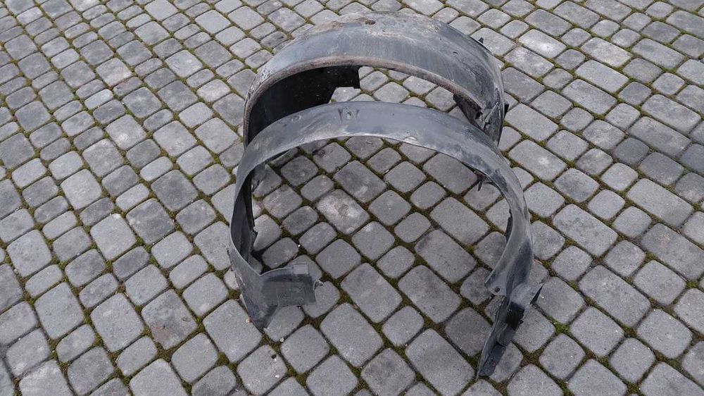 Oryginalne Fabryczne nadkola przód komplet bmw e36 sedan kombi compact