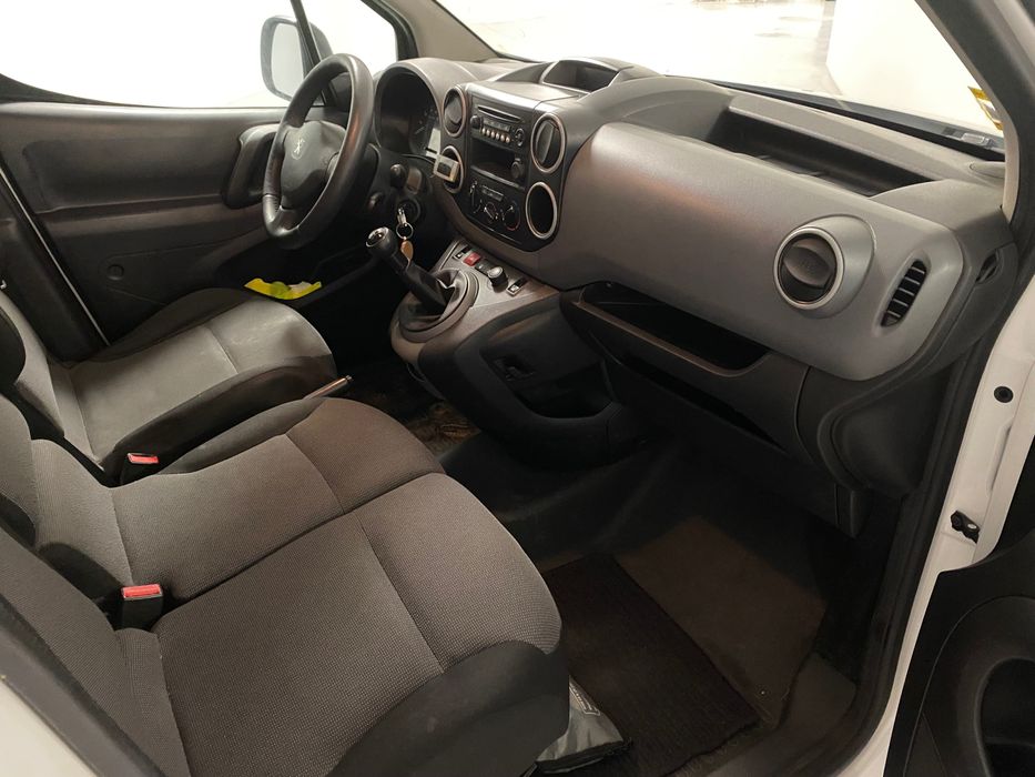 Peugeot Partner 1.6 HDi C/ motor frio c/iva dedutível