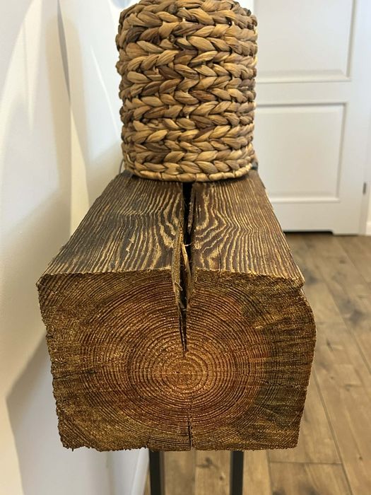 Konsola  loft że starej belki