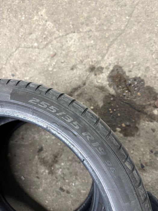 Opony Pirelli Pzero Lato 2x 225/40 R19 2x 255/35 R19 5mm BMW DOT 22