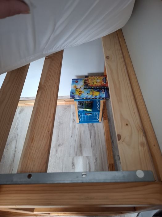 Łóżko ikea kura z materacem