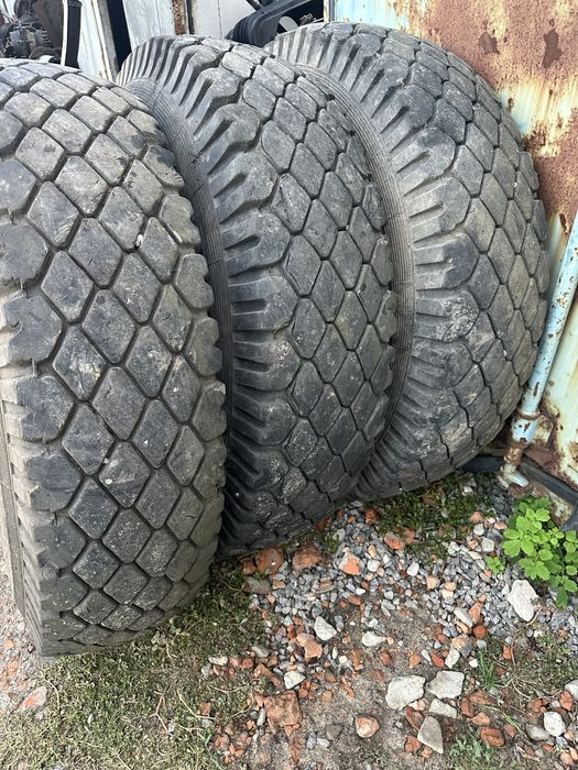 Скати резина зіл 131 ,Урал 12.00R20 Кама !