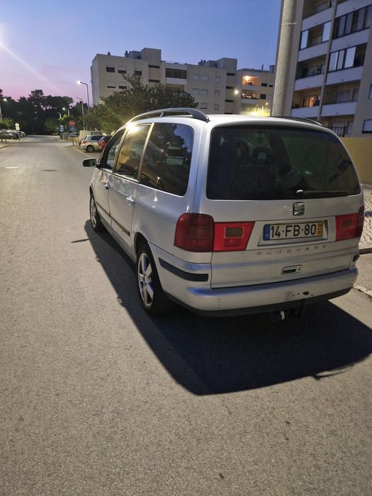 Seat Alhambra impecável