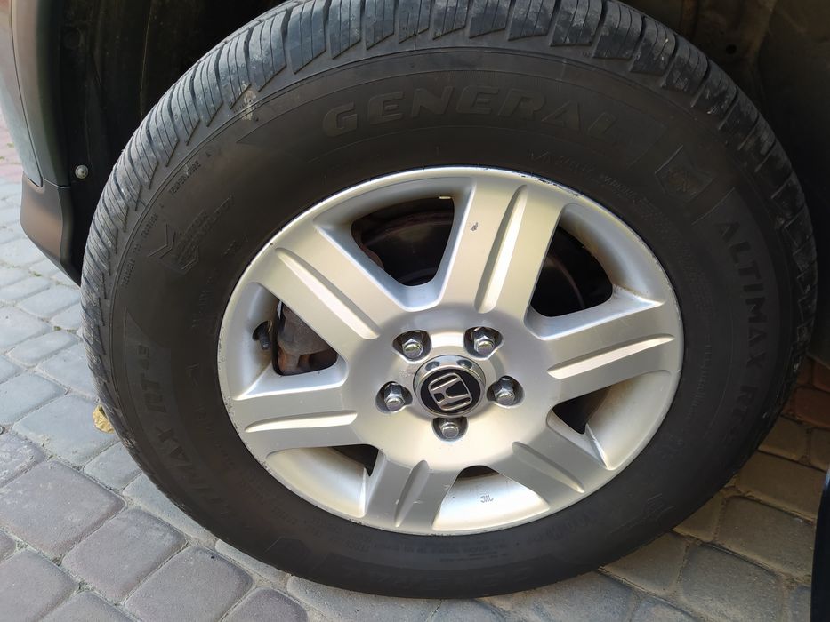 Продам Honda C-RV 2014