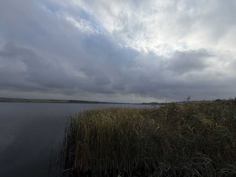 Продам дачу с выходом к воде