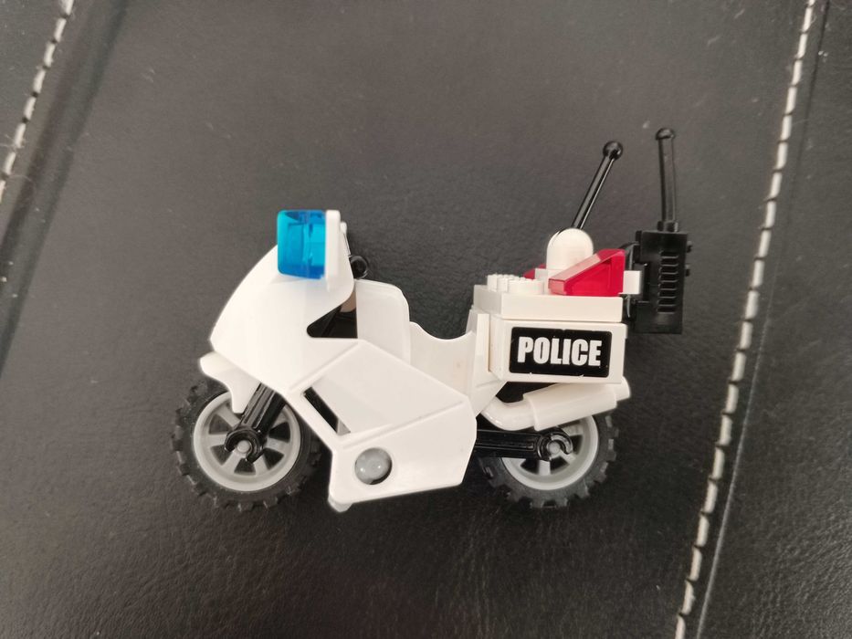 Zestaw LEGO City 7235