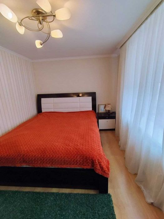 Комфортний будинок, Шевченківський район! Без комісії!