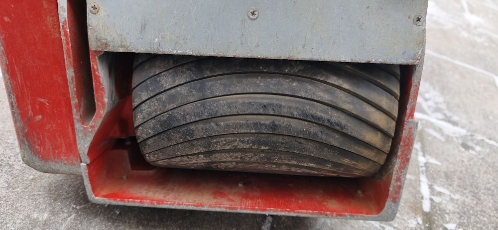 Cykliniarka bębnowa Kunzle & Tasin Scorpion (2015)