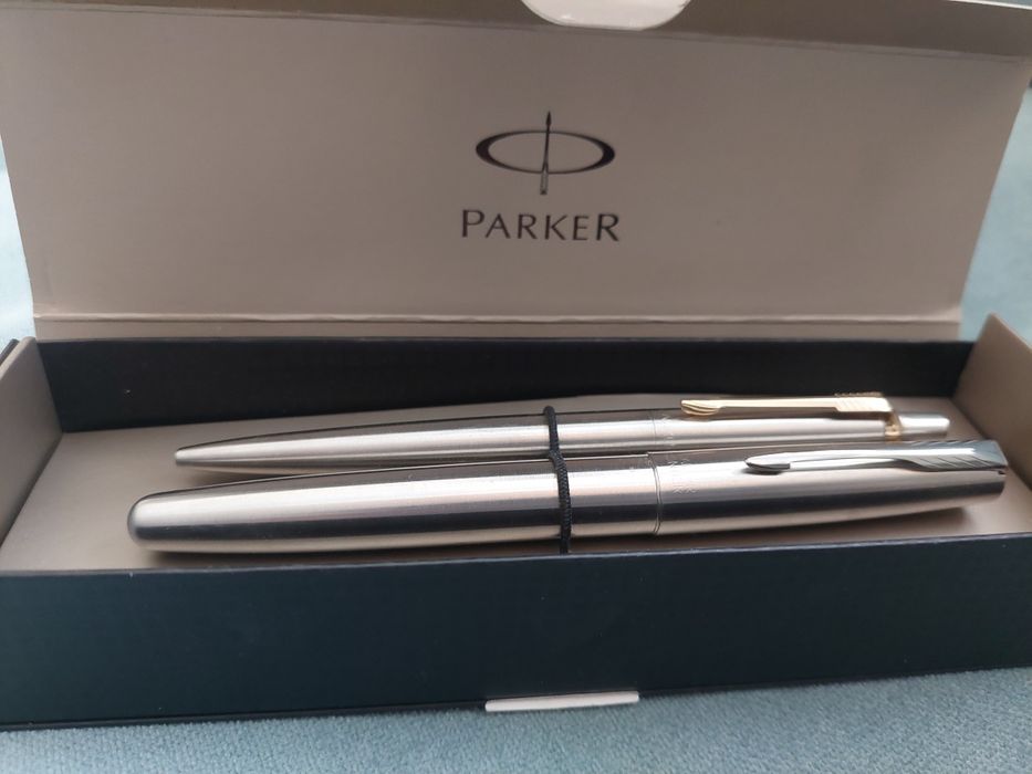 Eleganckie metalowe Pióro i długopis Parkera