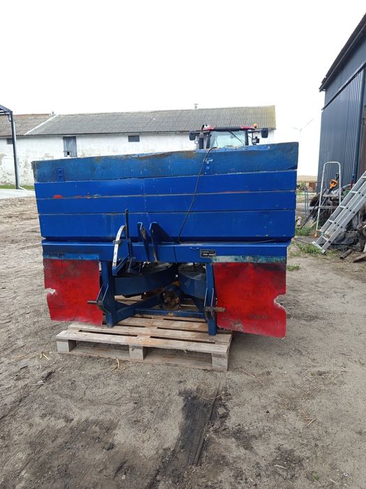 Rozsiewacz bogballe 1000l