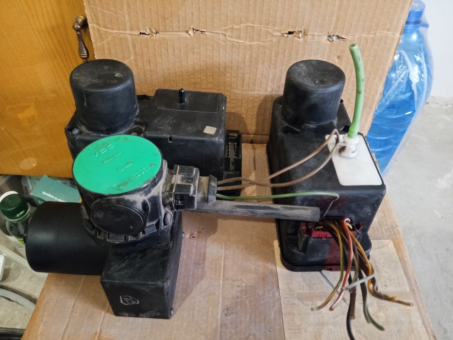 Компрессор центрального замка Ауди Фольксваген