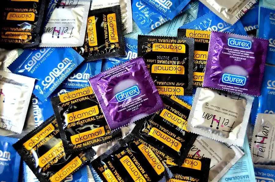 Презервативы durex Дюрекс классические до 2029, 50 шт (Презервативи)