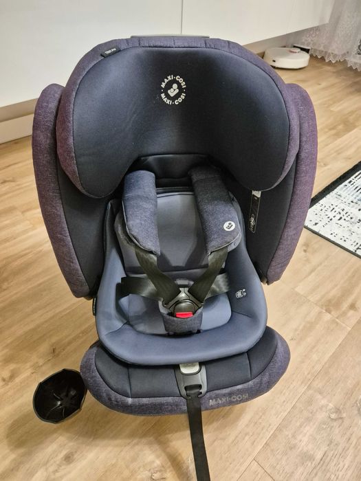 Fotelik samochodowy Titan Pro