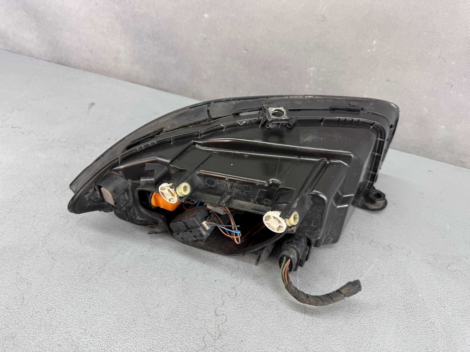 Audi A2 Lampa Przód Przednia Lewa Oryginalna Valeo EUROPA