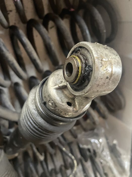 Suspensão 190e 2.5 16v