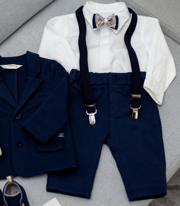 Garniturek do chrztu