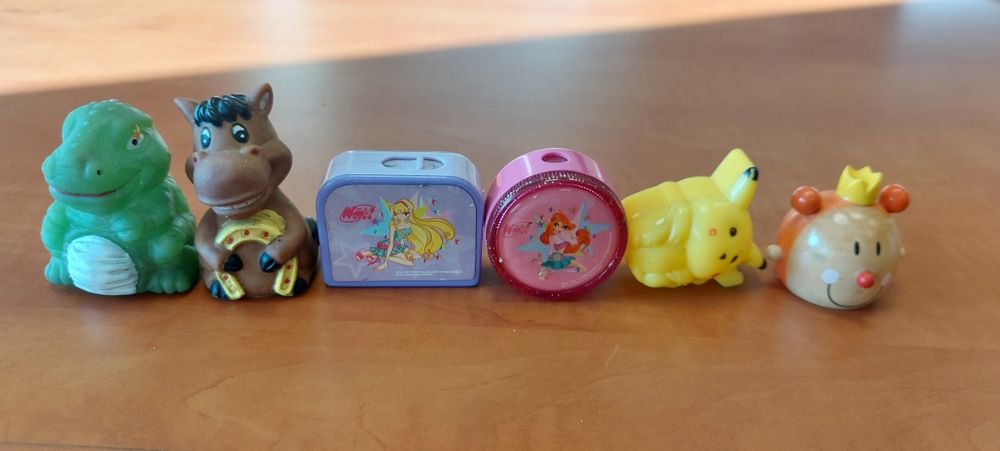 Zestaw ostrzałek temperówki ozdobnych winx,pikachu pokemon smok koń