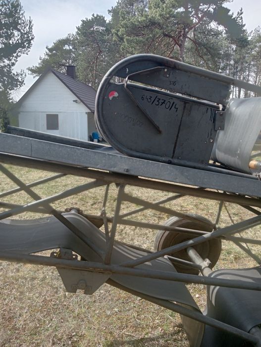 Podajnik sprzedam taśmociąg