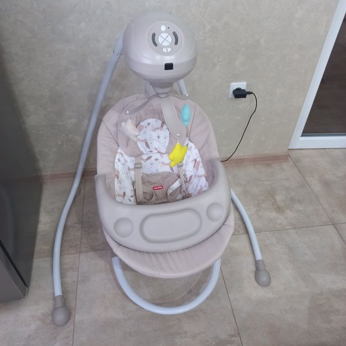 Заколисуючий центр Carrello Fantazia CRL-7503. 
Таймер з автовідклю