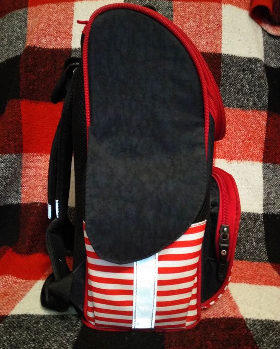 Школьный рюкзак, текстильный черный с принтом Кот Саймон 12 л