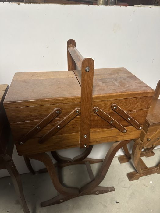 Mala de costura alta antiga